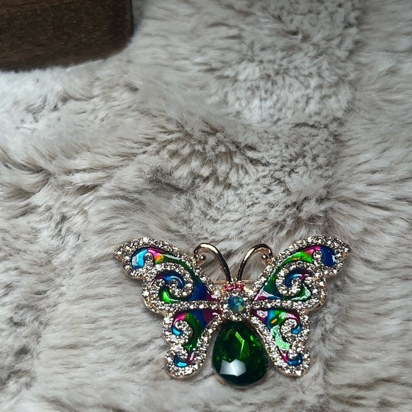 Ornate Green and Blue Gemstone Butterfly Brooch - Picture 5 of 8